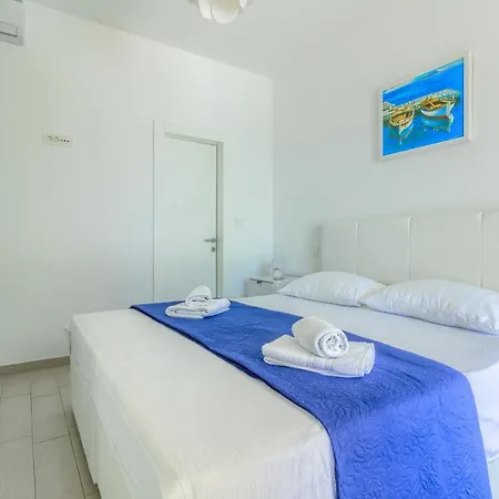 Luxury Apartment