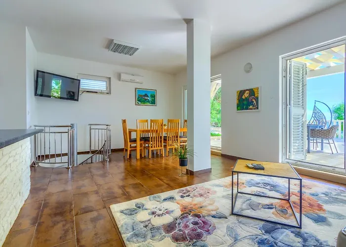 Luxury Διαμέρισμα *