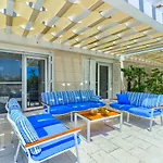 Διαμέρισμα Luxury *