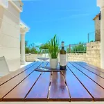 Διαμέρισμα Luxury *
